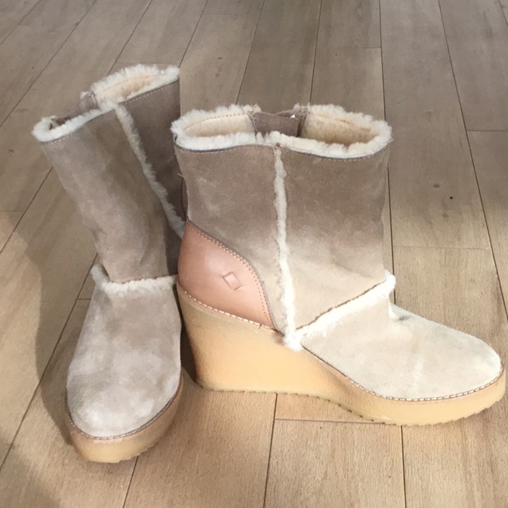 Tory Burch size 10 boots